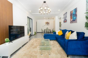 Wood Avenue Apartment
